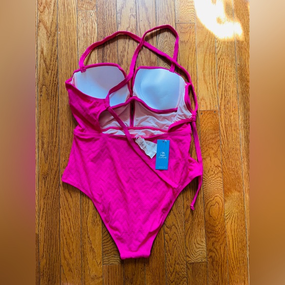 Women’s Cupshe Hot Pink Obe Piece Swim Suit Size M - Picture 3 of 6